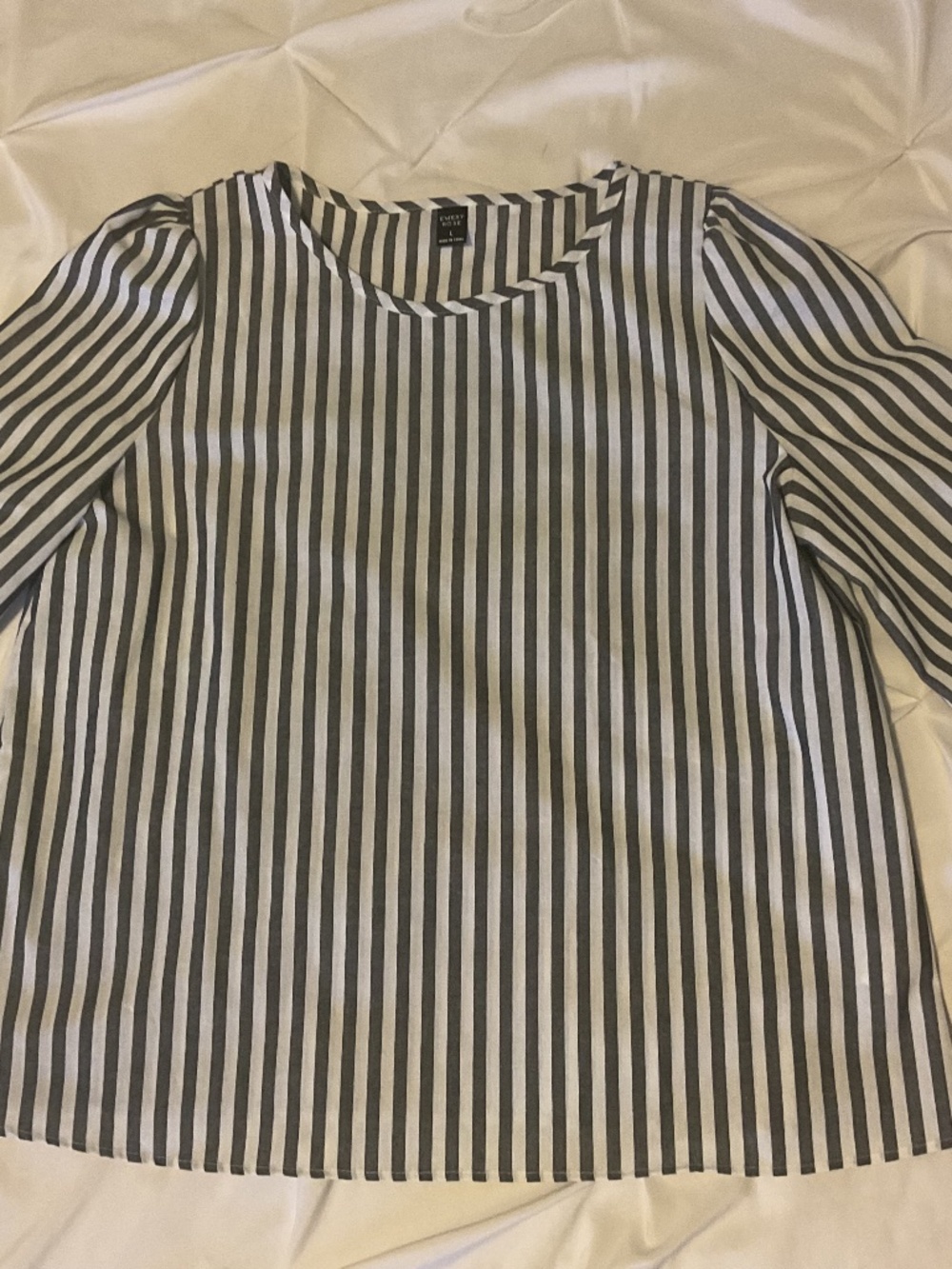 Striped 3/4 sleeve top